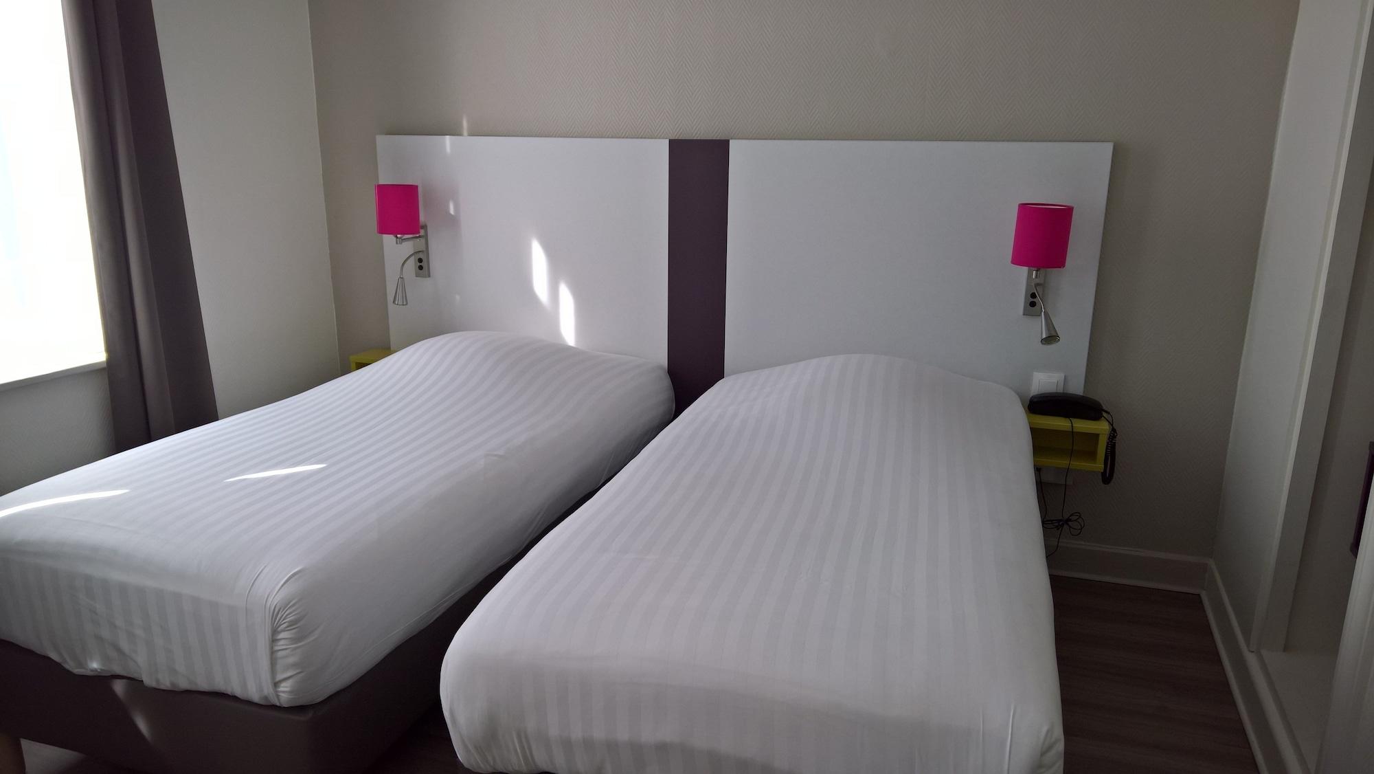 Grand Hotel Lille Bagian luar foto