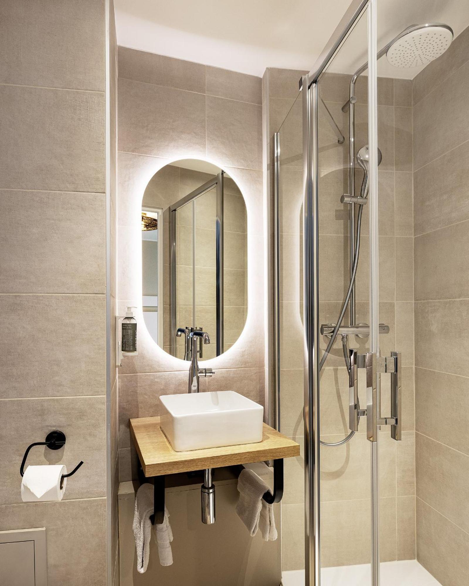 Grand Hotel Lille Bagian luar foto