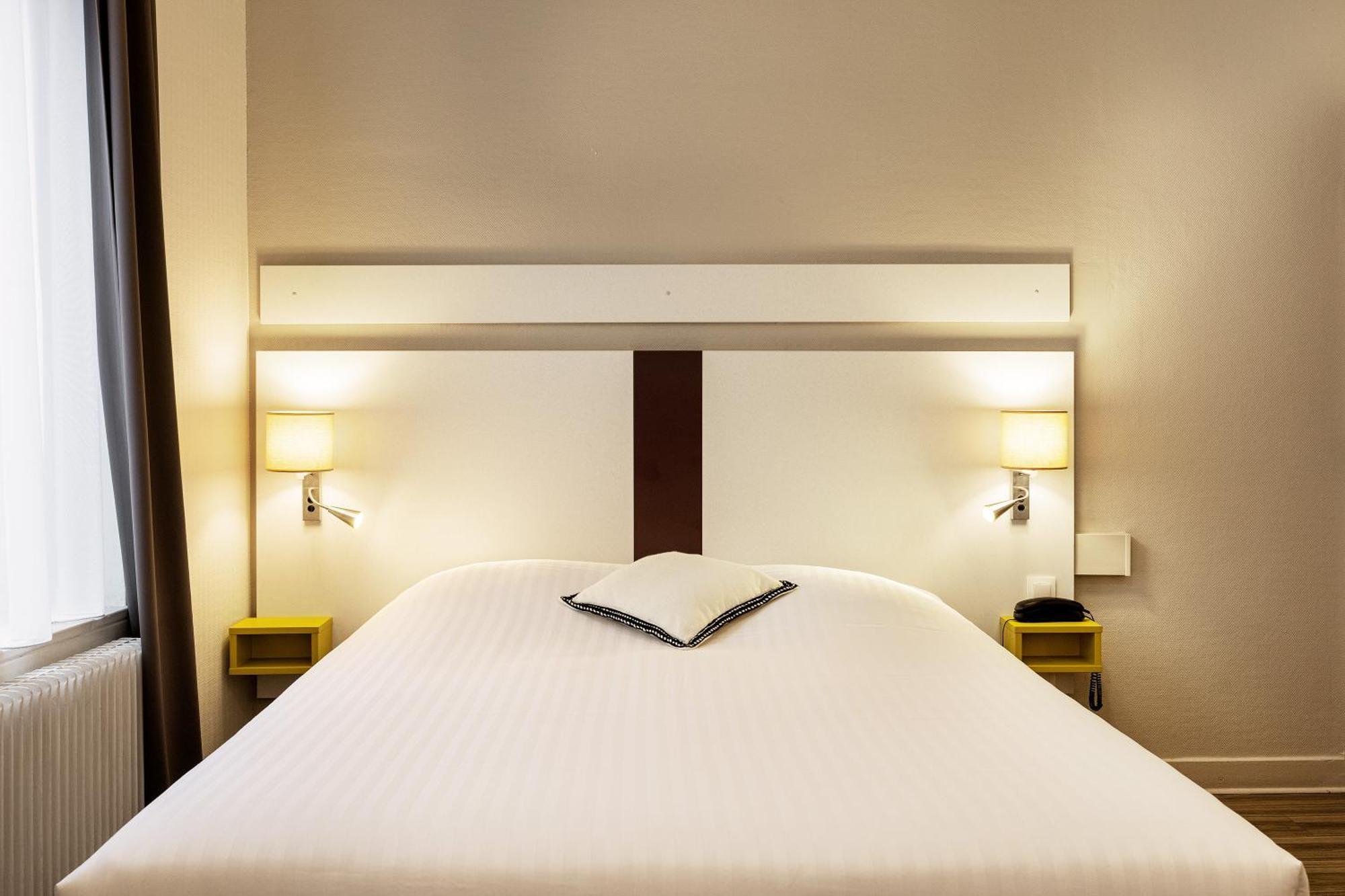 Grand Hotel Lille Bagian luar foto