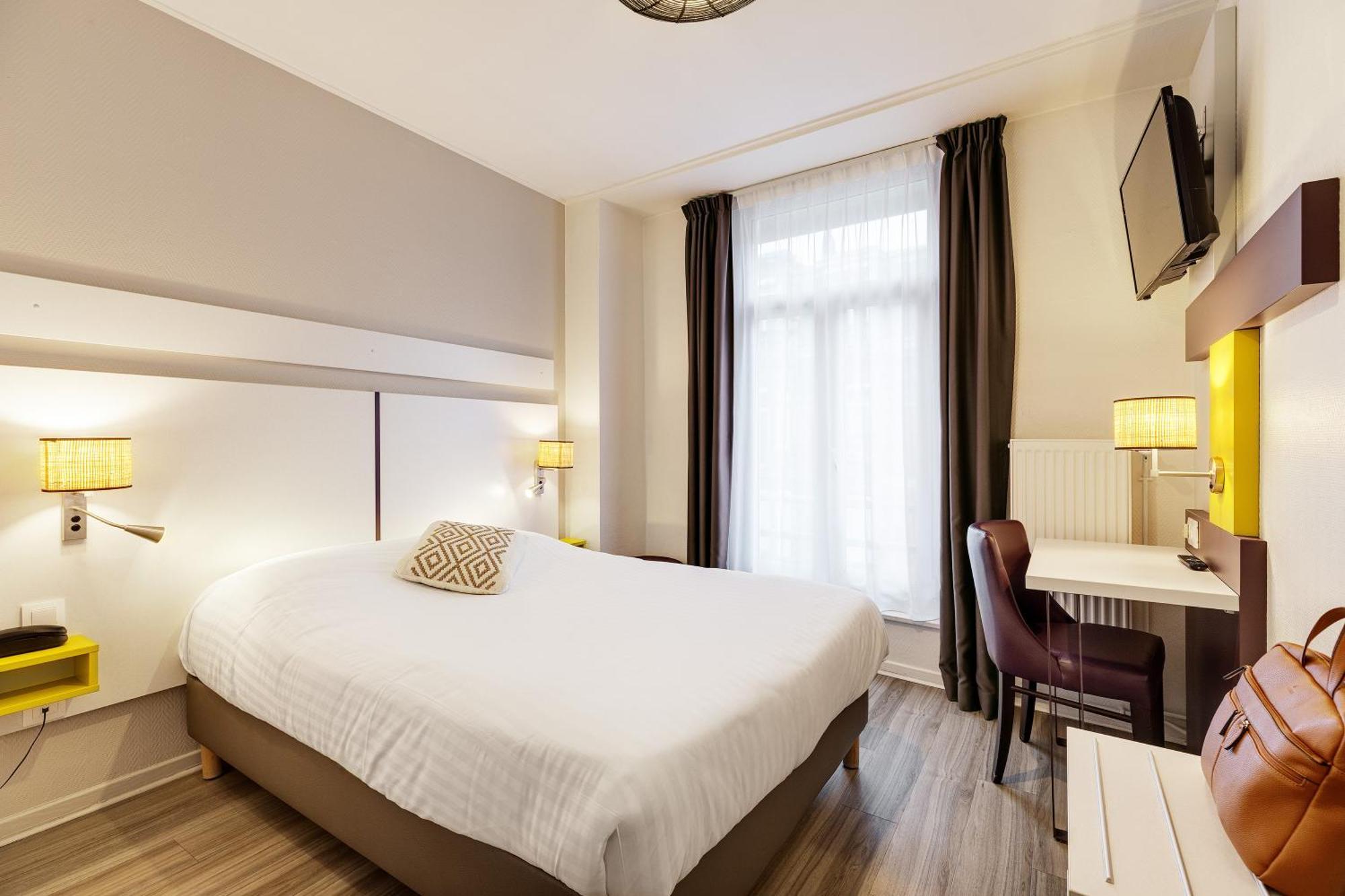 Grand Hotel Lille Bagian luar foto