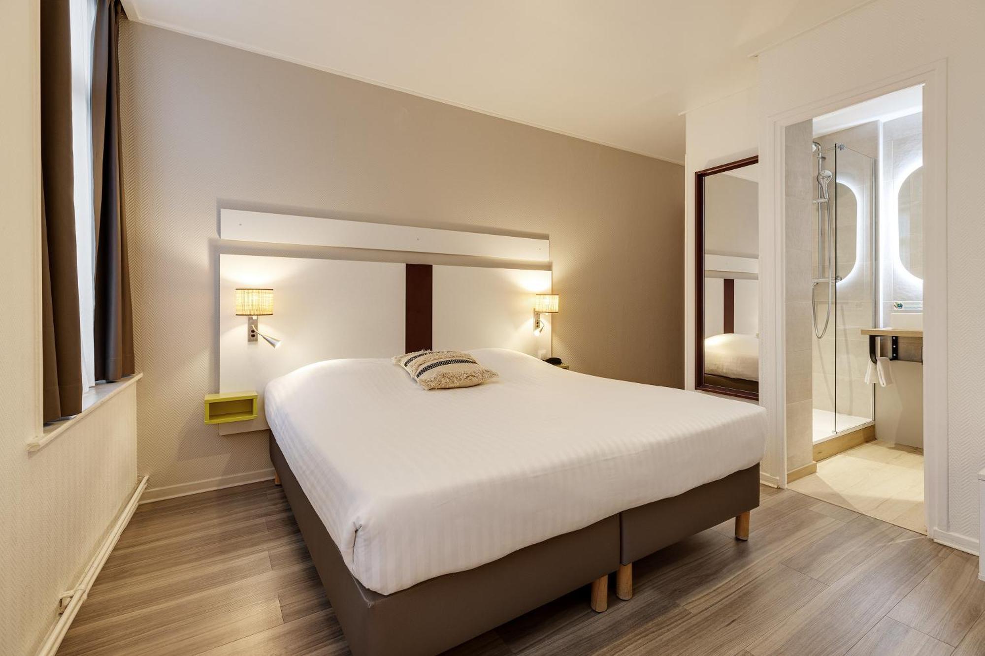 Grand Hotel Lille Bagian luar foto