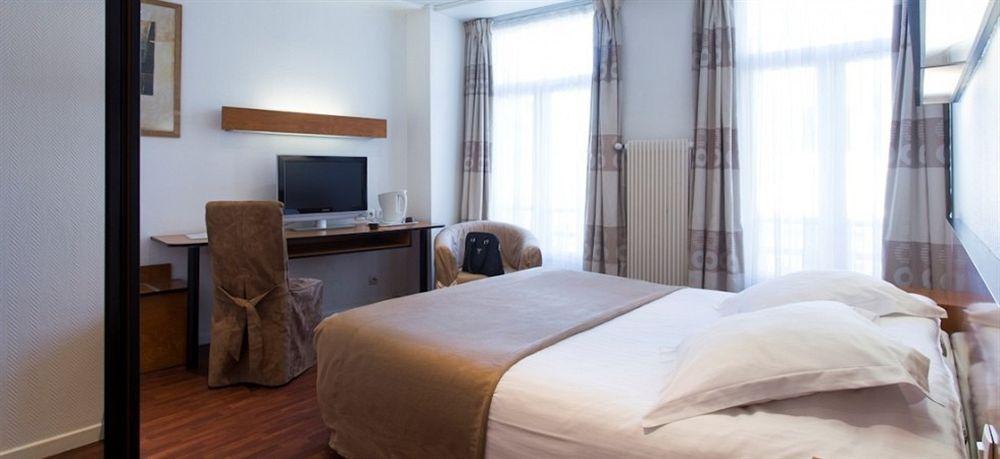 Grand Hotel Lille Bagian luar foto